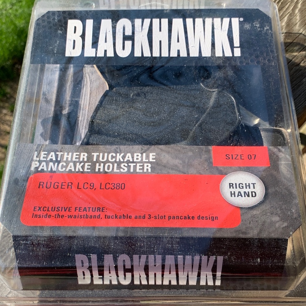 Blackhawk Leather Tuckable Pancake Holster - Black